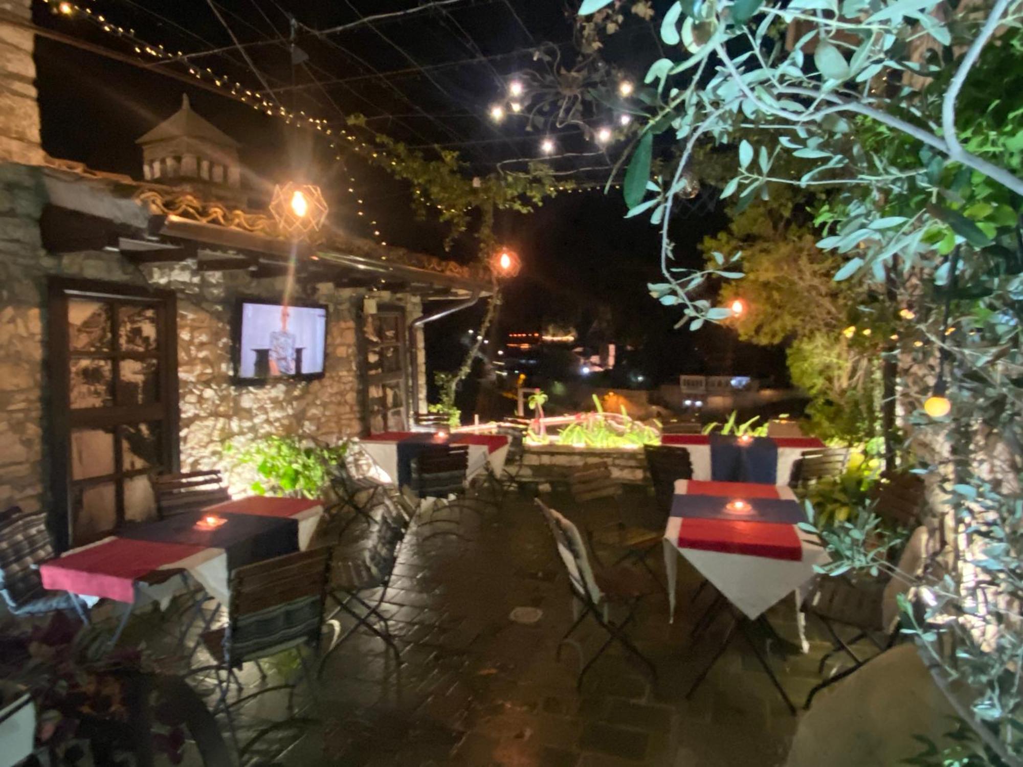 Hani I Xheblatit Berat Exterior photo